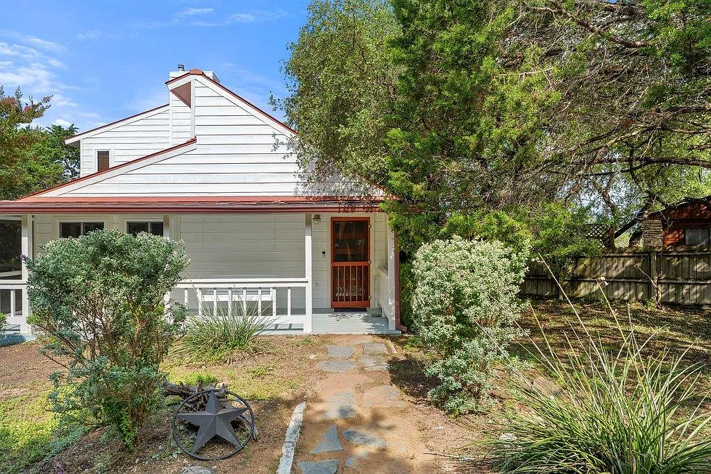 131 Belle Dr Wimberley TX 78676
