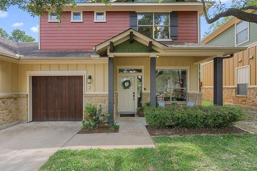 6708-Menchaca-Rd-2-Austin-Listed-by-Jenny-Cureton