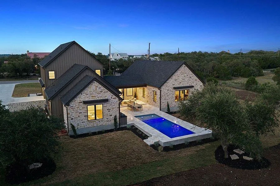 9207-Zyle-Rd-Austin-TX-78737-Listed-by-Jenny-Cureton-Back-Elevation
